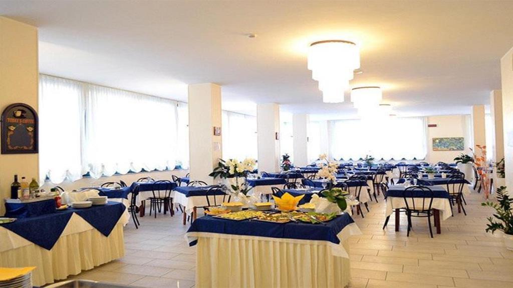 Hotel Baltic Misano Adriatico Εξωτερικό φωτογραφία