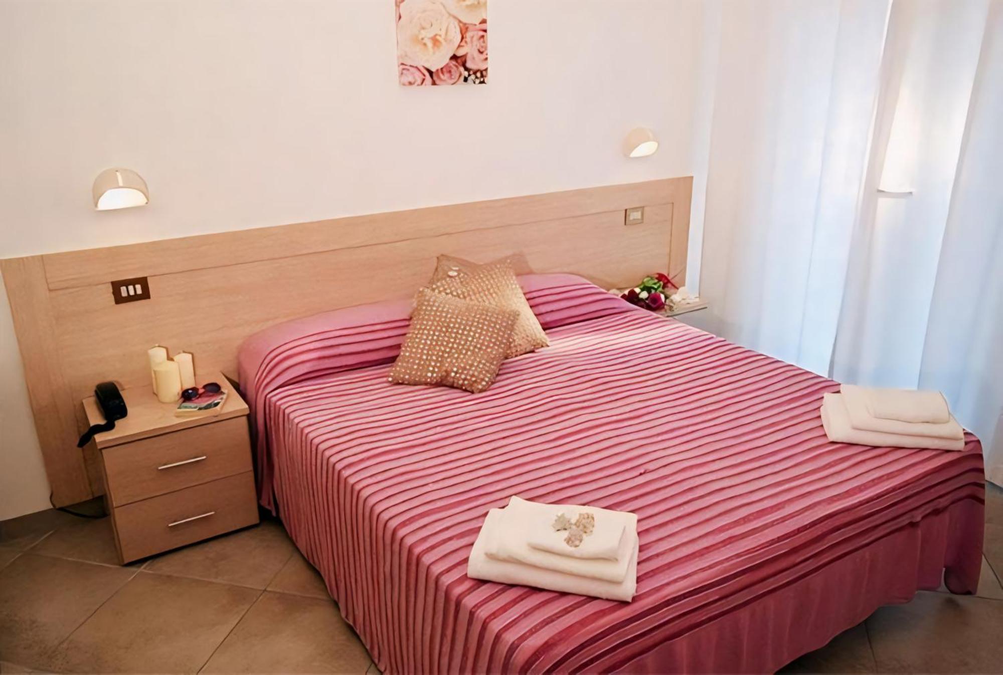 Hotel Baltic Misano Adriatico Εξωτερικό φωτογραφία