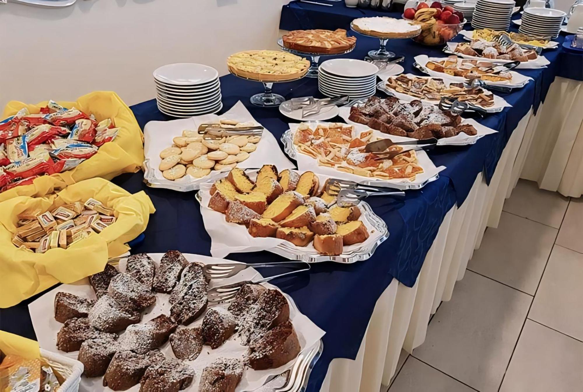 Hotel Baltic Misano Adriatico Εξωτερικό φωτογραφία