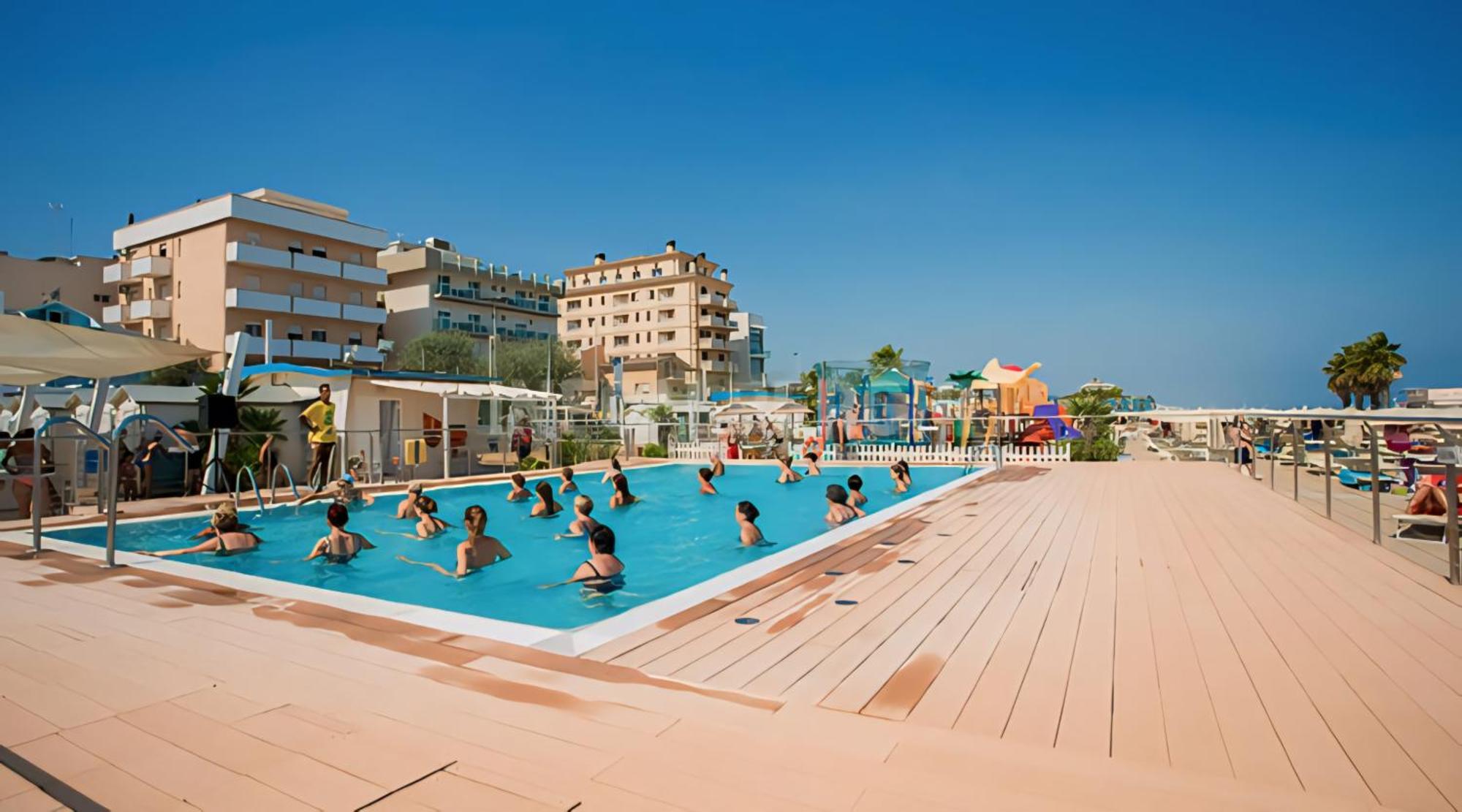 Hotel Baltic Misano Adriatico Εξωτερικό φωτογραφία